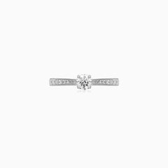 Elegant yellow gold diamond ring with pavé