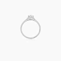 Zásnubní prsten s diamantem ve tvaru kapky ze 14K bílého zlata