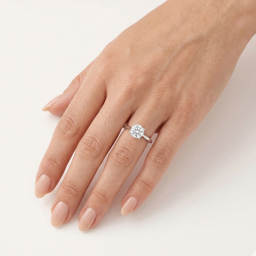 Minimalistický Zásnubní Prsten S Diamantem Z Bílého Zlata
