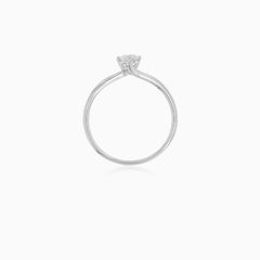 Zásnubní Prsten S Kulatým Diamantem Ve 14kt Bílém Zlatě