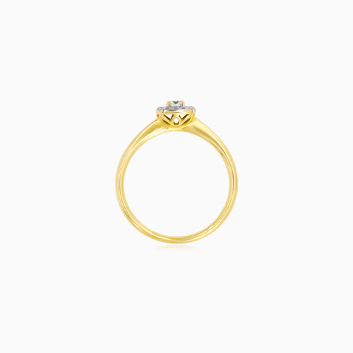Halo Diamond Ring in 14kt Yellow Gold