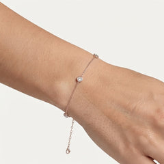Rose gold bracelet with three diamonds