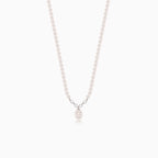 Collar elegante con diamante y perla blanca