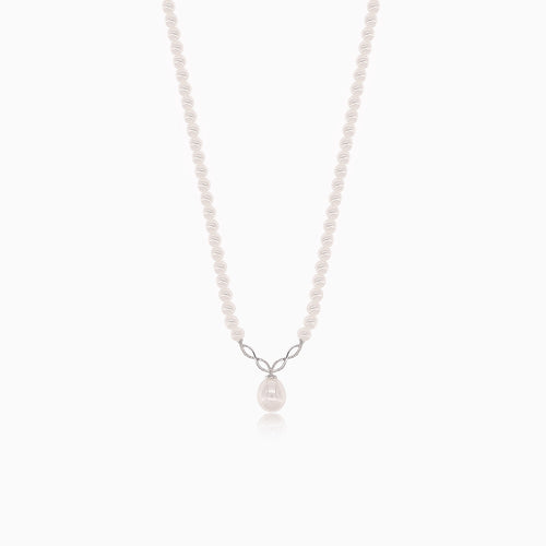Collar elegante con diamante y perla blanca