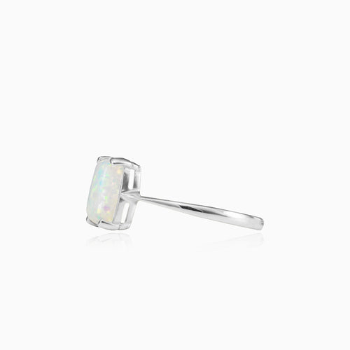 Anillo solitario de ópalo blanco para mujer