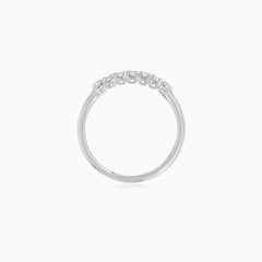 Minimalist Seven Stone Ring