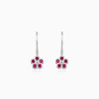 Boucles d'oreilles pendantes en forme de fleur avec accent en rubis