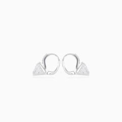 Accent white gold earrings