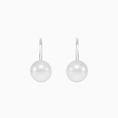 Classic pearl drop earrings in white gold
