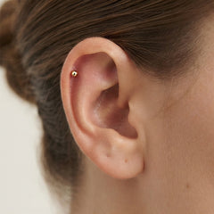 Piercing s Kuličkou ze 14karátového Žlutého Zlata