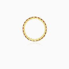 Bague en or jaune avec grenats éternité