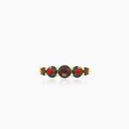 Stilvoller Gelbgold-Ring mit Granaten
