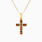 Pendentif croix en grenat avec taille ronde et rectangulaire