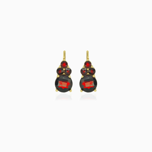 Stylish  round cut garnet earrings