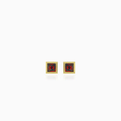 Simple yellow gold stud earrings with solitaire garnet