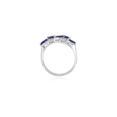 Anillo brillante con zafiro marquesa