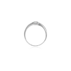 Anillo simple de plata con ópalo blanco redondo