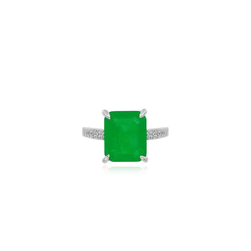 Ring aus Sterlingsilber mit smaragdgeschliffenem Smaragd