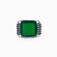 Silver bold ring with cushion jade