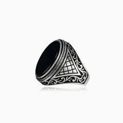 Handmade oval onyx men ring