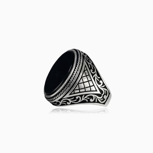 Handmade oval onyx men ring