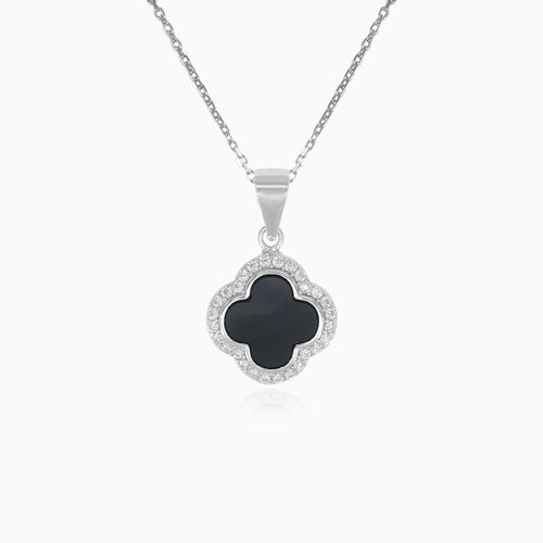 Pendentif halo en argent sterling avec trèfle en onyx