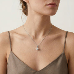 Silver spiral pearl pendant