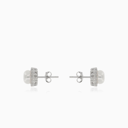 Silver stud earrings with pearl