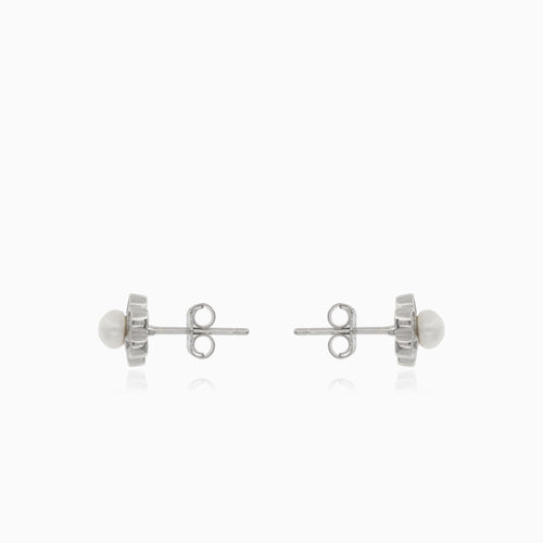 Silver flower earrings with pearl
