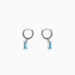 Sterlingsilber-Ohrringe mit blauer Topas-Eleganz
