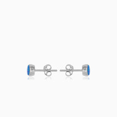 Blaue Opal-Ohrstecker aus Sterlingsilber