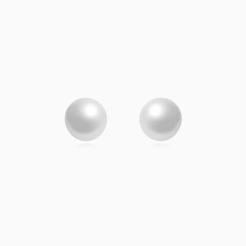Simple sterling silver pearl stud earrings