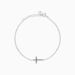 Bracelet simple en argent avec croix