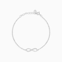 Pulsera con dije de infinito en plata de ley