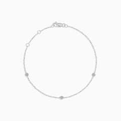 bezel-set-diBezel Set Diamond Bracelet In White Gold