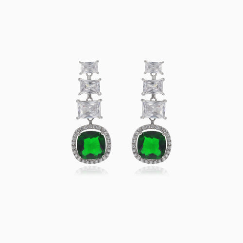 Boucles d’oreilles avec émeraude synthétique et oxyde de zirconium rectangulaire