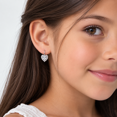 Pendientes colgantes de zirconia cúbica en forma de corazón con plata de ley