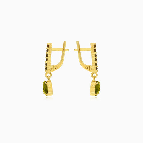 Faszinierende Tropfenohrringe mit Moldavit und Granat