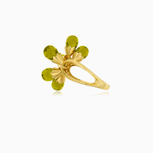 Grüner Birnenring aus Gelbgold