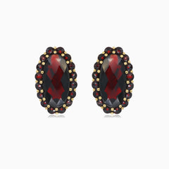 Elegantní  zlaté oválné a kulaté granátové náušnice