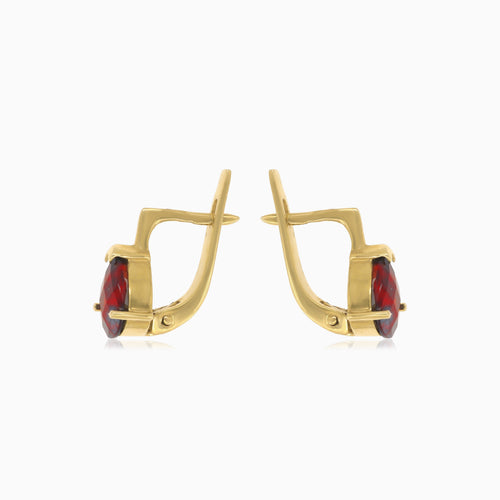 Boucles d’oreilles en grenat taille poire élégantes en or 14 kt