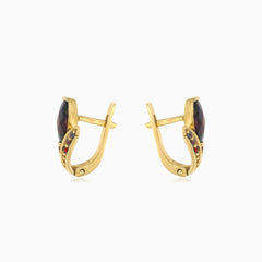 Elegantní zlaté náušnice s granáty