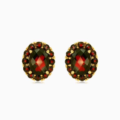 Náušnice s oválným a kulatými granáty