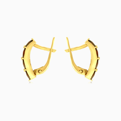 Zlaté náušnice s čtvercovými granáty