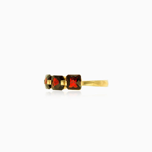Eleganter Granat-Quadrat-Princess-Schliff-Ring