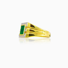 Ring mit Smaragd und Diamanten