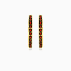 Granátové kulaté náušnice s obručí a zapínáním na objímku