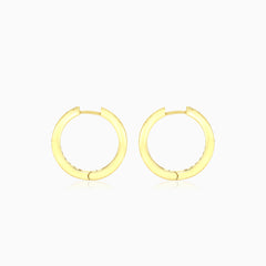 Granátové kulaté náušnice s obručí a zapínáním na objímku