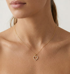 Double sided multicolor gold pendant