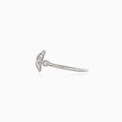 Chic silver ring with cubic zirconia in whale tail design
